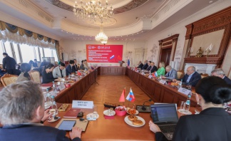 Российско-китайский диалог по экономике и образованию